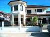 Villa mieten in Nakhon Ratchasima, 440 m² Grundstück, 140 m² Wohnfläche, 5 Zimmer