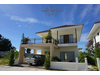 Villa kaufen in Pattaya, mit Stellplatz, 216 m² Grundstück, 145 m² Wohnfläche, 4 Zimmer