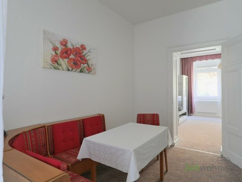 Sitzecke vor dem Wohnzimmer