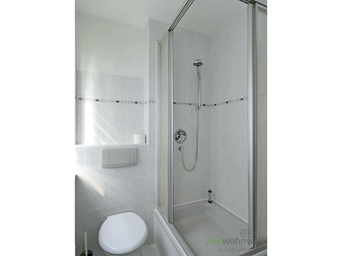 Dusche und WC