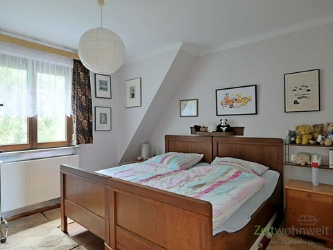 Blick ins große Schlafzimmer