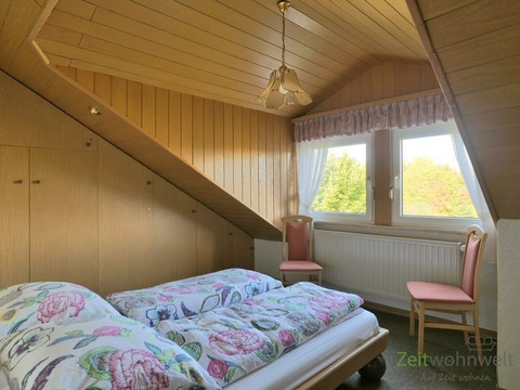 Blick ins Schlafzimmer