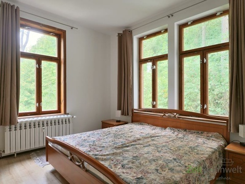 Blick ins große Schlafzimmer