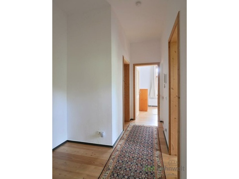Blick in den oberen Wohnungsflur