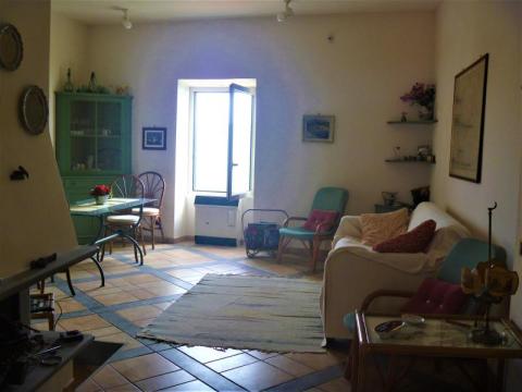 Etagenwohnung kaufen in Bracciano, 76 m² Wohnfläche, 2 Zimmer