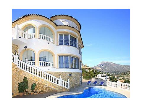 Villa kaufen in Calp, 700 m² Grundstück, 220 m² Wohnfläche, 10 Zimmer