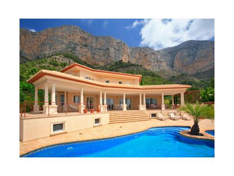 Villa kaufen in Xàbia, 2.250 m² Grundstück, 400 m² Wohnfläche, 12 Zimmer