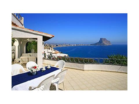 Villa kaufen in Calp, 1.500 m² Grundstück, 600 m² Wohnfläche, 17 Zimmer