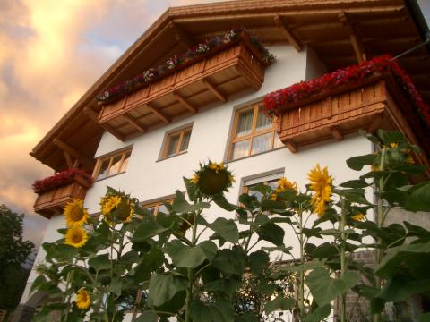 Bauernhaus kaufen in Leifers, 65 m² Grundstück, 1.250 m² Wohnfläche, 20 Zimmer