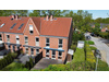 Reihenendhaus kaufen in Henstedt-Ulzburg, mit Stellplatz, 247,45 m² Grundstück, 105,09 m² Wohnfläche, 4 Zimmer