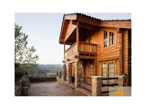 Chalet kaufen in Granada Genil, mit Garage, 1.100 m² Grundstück, 240 m² Wohnfläche, 5 Zimmer
