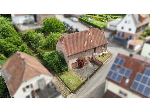Haus kaufen in Steinalben, 770 m² Grundstück, 96 m² Wohnfläche, 4 Zimmer
