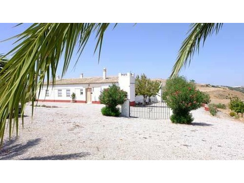 Haus kaufen in Montellano, 24.999 m² Grundstück, 279 m² Wohnfläche, 6 Zimmer