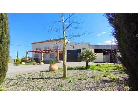 Haus kaufen in Coín, 69.000 m² Grundstück, 250 m² Wohnfläche, 8 Zimmer