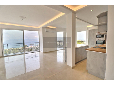 Etagenwohnung kaufen in Cannes, 70 m² Wohnfläche, 3 Zimmer