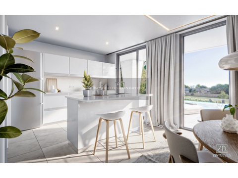 Villa kaufen in Manilva, 606,59 m² Grundstück, 133,62 m² Wohnfläche, 4 Zimmer