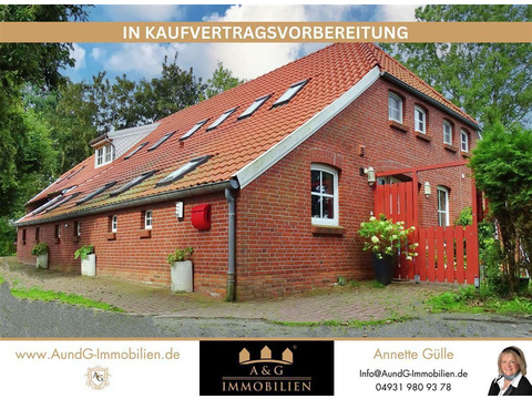 Landhaus kaufen in Norden, 2.157 m² Grundstück, 323 m² Wohnfläche, 12 Zimmer