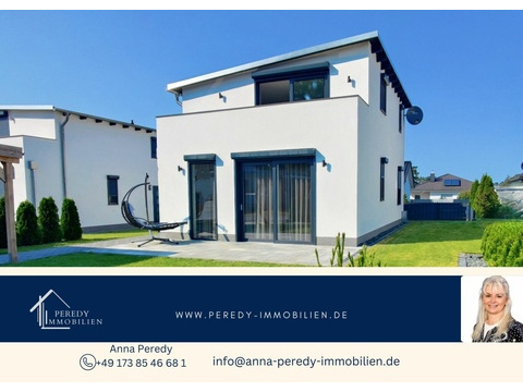 Zweifamilienhaus kaufen in Sassenburg, 306 m² Grundstück, 85 m² Wohnfläche, 4 Zimmer