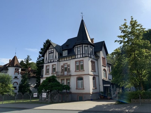 Erdgeschosswohnung mieten in Königstein im Taunus, 128 m² Wohnfläche, 4 Zimmer