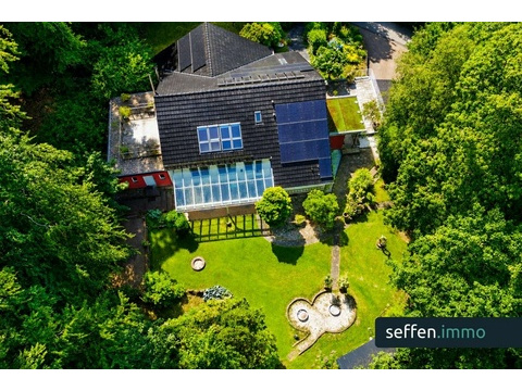 Einfamilienhaus kaufen in Burscheid, 3.341 m² Grundstück, 307 m² Wohnfläche, 5 Zimmer