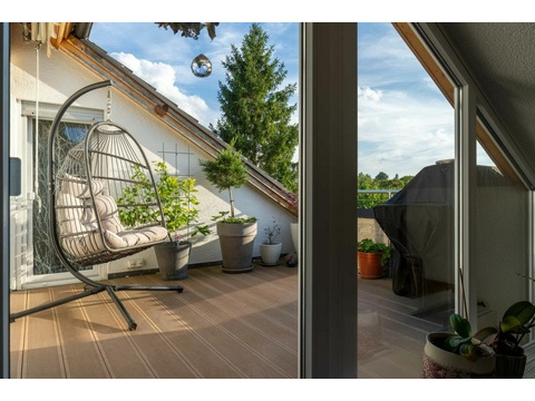 Dachgeschosswohnung kaufen in Großbottwar, 100 m² Wohnfläche, 4 Zimmer