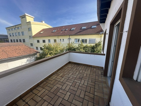 Etagenwohnung mieten in Schwetzingen, 87 m² Wohnfläche, 4 Zimmer