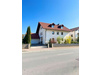 Mehrfamilienhaus kaufen in Deggendorf, 423 m² Grundstück, 237 m² Wohnfläche, 9 Zimmer