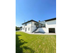 Einfamilienhaus kaufen in Windorf, 1.108 m² Grundstück, 329 m² Wohnfläche, 10 Zimmer