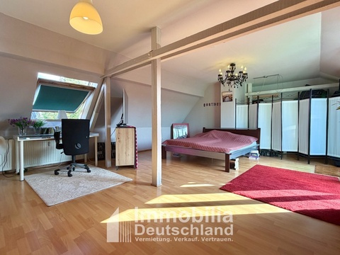 Dachgeschosswohnung kaufen in Dortmund, mit Garage, 139,11 m² Wohnfläche, 4 Zimmer