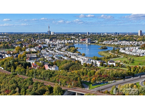 Drohnensicht in Richtung des Phönixsees