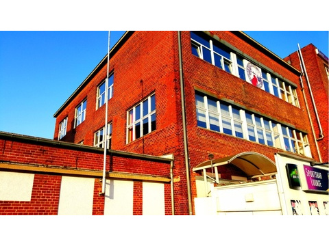 Freizeitanlage kaufen in Fürstenwalde/Spree, mit Stellplatz