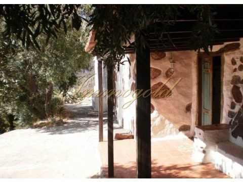 Landhaus kaufen in San Bartolomé de Tirajana, 300 m² Grundstück, 80 m² Wohnfläche, 2 Zimmer
