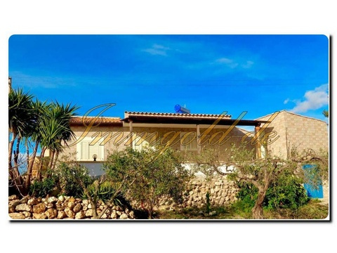 Haus kaufen in Montallegro, 3.800 m² Grundstück, 53 m² Wohnfläche, 3 Zimmer