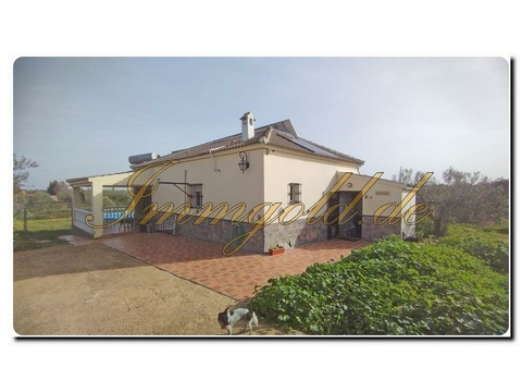 Haus kaufen in La Palma del Condado, 2.933 m² Grundstück, 83 m² Wohnfläche, 3 Zimmer
