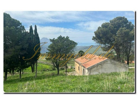 Haus kaufen in Collesano, 10.500 m² Grundstück, 65 m² Wohnfläche, 5 Zimmer