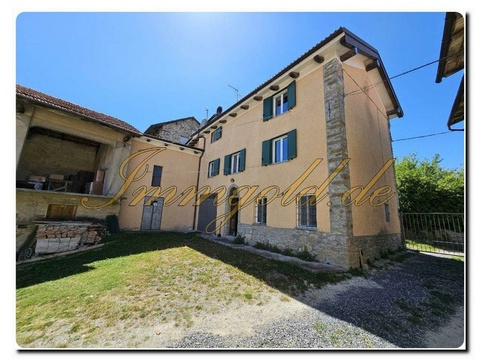 Haus kaufen in Camerana, 12.000 m² Grundstück, 266 m² Wohnfläche, 11 Zimmer