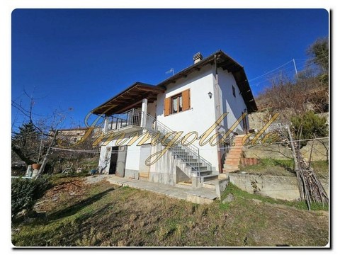 Haus kaufen in Scagnello, 700 m² Grundstück, 170 m² Wohnfläche, 5 Zimmer