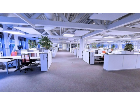 Bürofläche mieten, pachten in Halle (Westfalen), mit Stellplatz, 100 m² Bürofläche