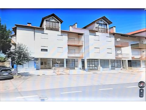 Dachgeschosswohnung kaufen in Arganil, 136 m² Wohnfläche, 2 Zimmer