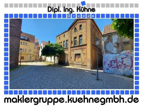 Stadthaus kaufen in Nauen, 300 m² Grundstück, 500 m² Wohnfläche