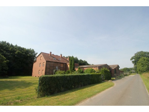 Bauernhaus kaufen in Werne, mit Garage, mit Stellplatz, 41.419 m² Grundstück, 267,13 m² Wohnfläche, 11 Zimmer