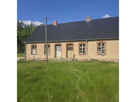 Mehrfamilienhaus kaufen in Fincken, 2.464 m² Grundstück, 167 m² Wohnfläche, 9 Zimmer