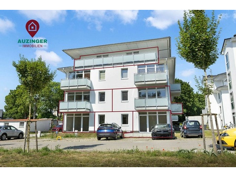 Etagenwohnung kaufen in Röbel/Müritz, mit Stellplatz, 74,37 m² Wohnfläche, 3 Zimmer