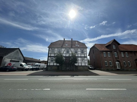 Mehrfamilienhaus kaufen in Erwitte, mit Stellplatz, 625 m² Grundstück, 400 m² Wohnfläche, 8 Zimmer
