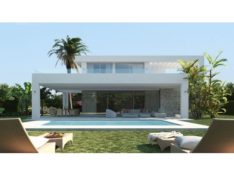 Villa kaufen in Marbella, mit Stellplatz, 800 m² Grundstück, 260 m² Wohnfläche, 5 Zimmer
