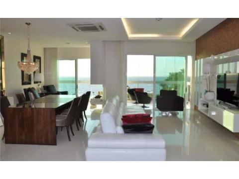 Etagenwohnung kaufen in Florianópolis, 205 m² Wohnfläche, 3 Zimmer