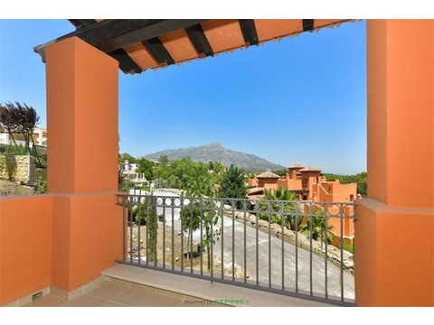 Etagenwohnung kaufen in Marbella, 122,86 m² Wohnfläche, 4 Zimmer