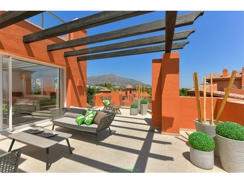 Penthousewohnung kaufen in Marbella, 95,63 m² Wohnfläche, 3 Zimmer