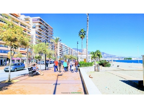 Etagenwohnung kaufen in Fuengirola, 63 m² Wohnfläche, 3 Zimmer