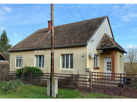 Einfamilienhaus kaufen, 2.244 m² Grundstück, 130 m² Wohnfläche, 5 Zimmer